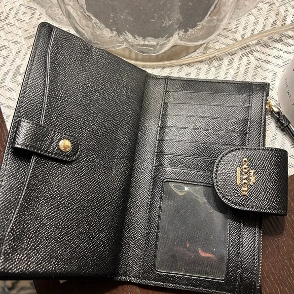 Coach black wristlet - Picture 3 of 5